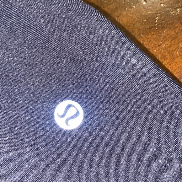 LULULEMON BLACK HIGH WAISTED REFLECTIVE YOGA PANTS🍋 - Picture 15 of 16